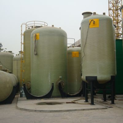 Resistência à corrosão frp tanques subterrâneos de armazenamento de água ajustados de acordo com o tipo de resina