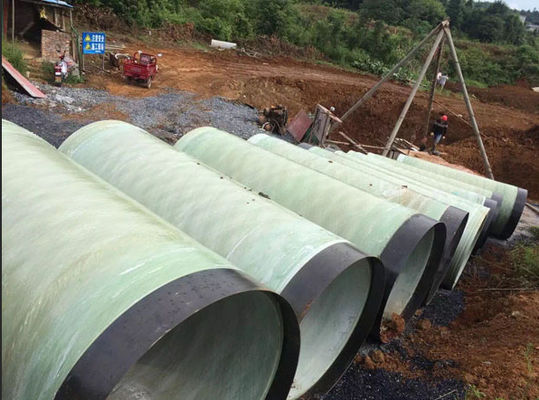 Tubo de FRP de grande diâmetro Tubo subterrâneo de tubos de GFRP 6m 12m comprimento liso