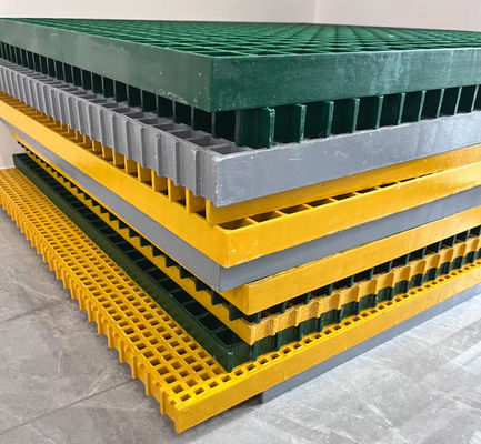 40x40x30mm Solar Roof Top Panel Mesh Pedestrian Walkway Grating de fibra de vidro