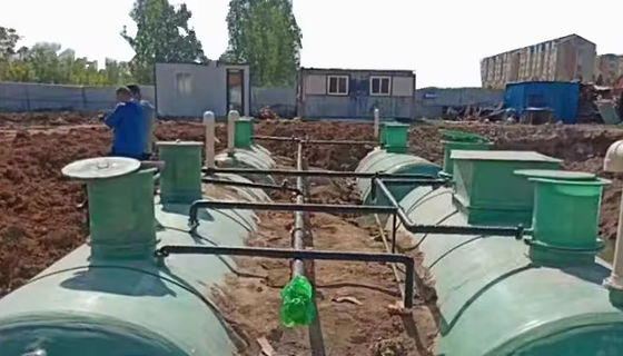 Tanques de armazenamento de FRP de plástico reforçado com fibras Tratamento de águas residuais Forma cilíndrica