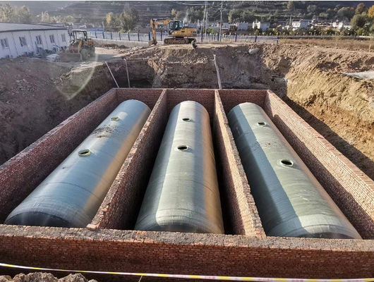 1000L FRP Bio Septic Tank Sem vazamento Fibra de vidro Tanque de esgoto Tratamento de águas residuais