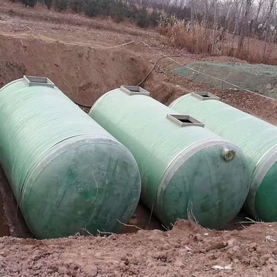 Tanque subterrâneo Frp de tamanho personalizável Tanques de esgoto de fibra de vidro de longa duração