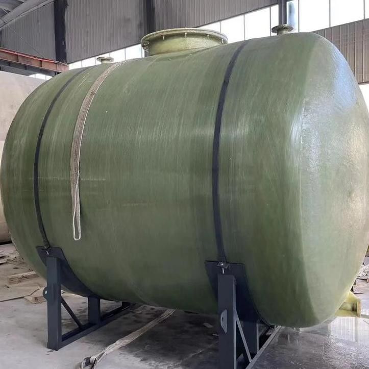 Química Fácil de instalar FRP Tanque de armazenamento Amigável ao ambiente Tempo de produção 5-10 dias